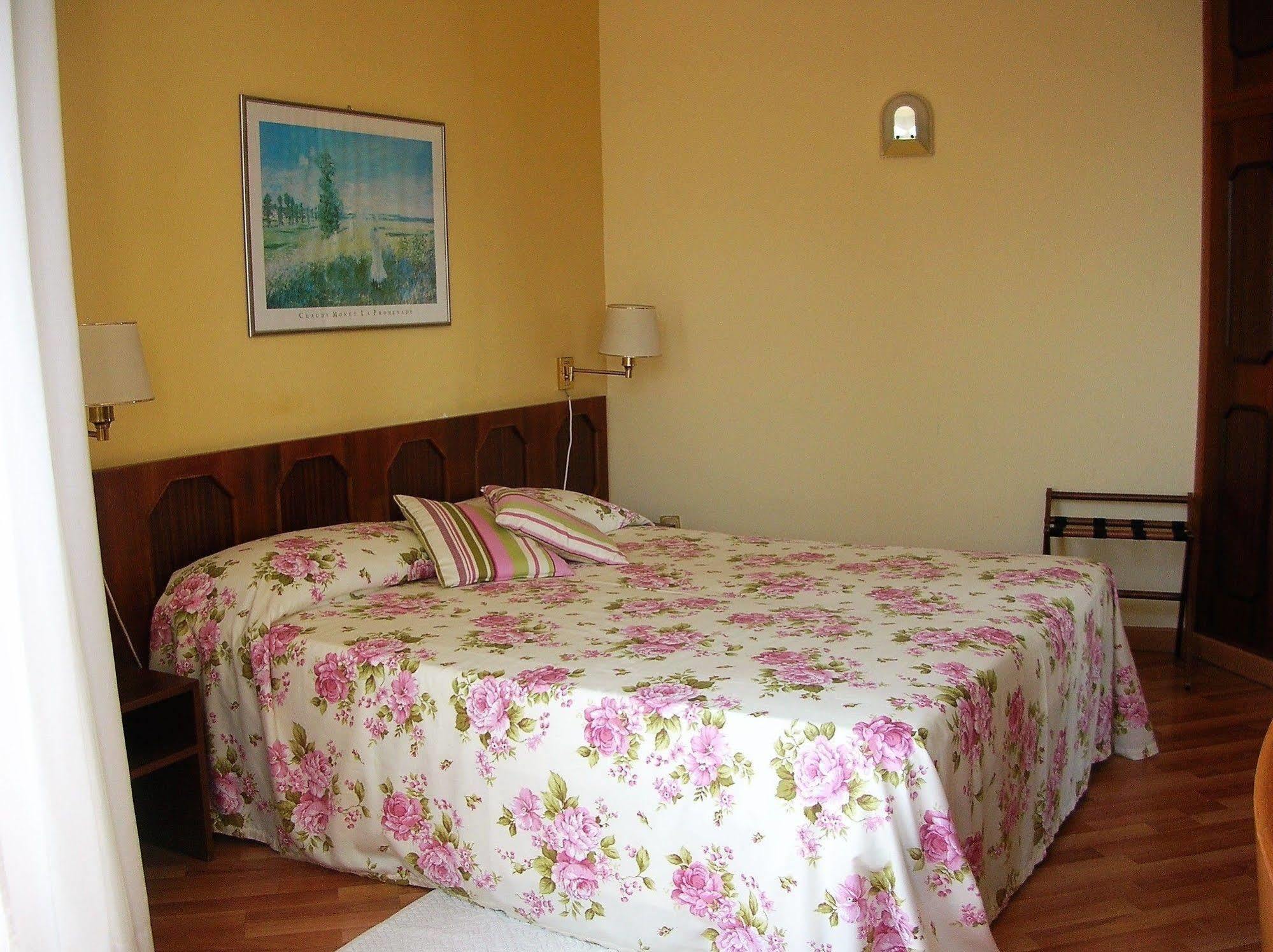 Hotel Della Punta Bordighera Buitenkant foto