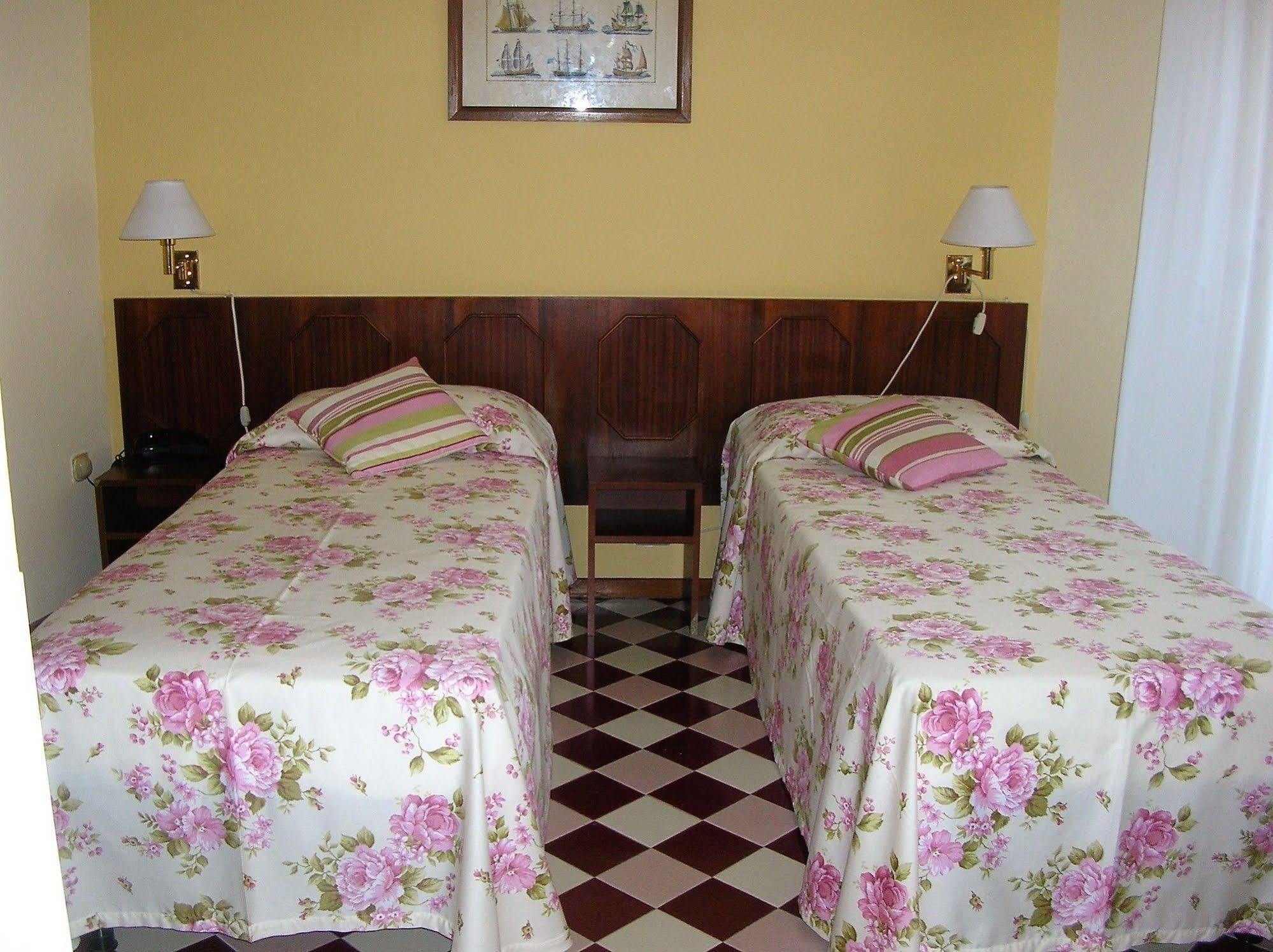 Hotel Della Punta Bordighera Buitenkant foto