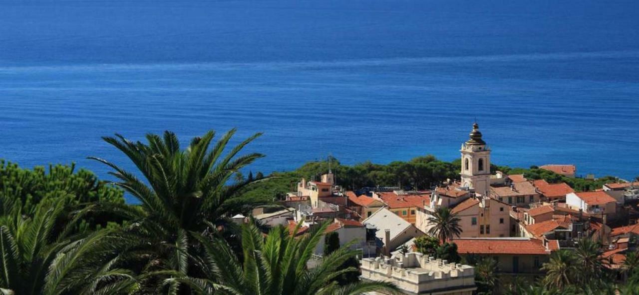 Hotel Della Punta Bordighera Buitenkant foto