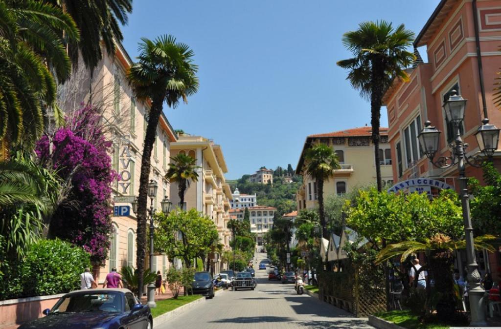 Hotel Della Punta Bordighera Buitenkant foto